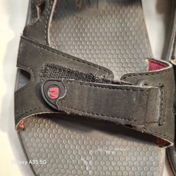 Merrell Black Adjustable Strap Sandals With Red Woman Accents Outdoor Woman's Si - Picture 2 of 8